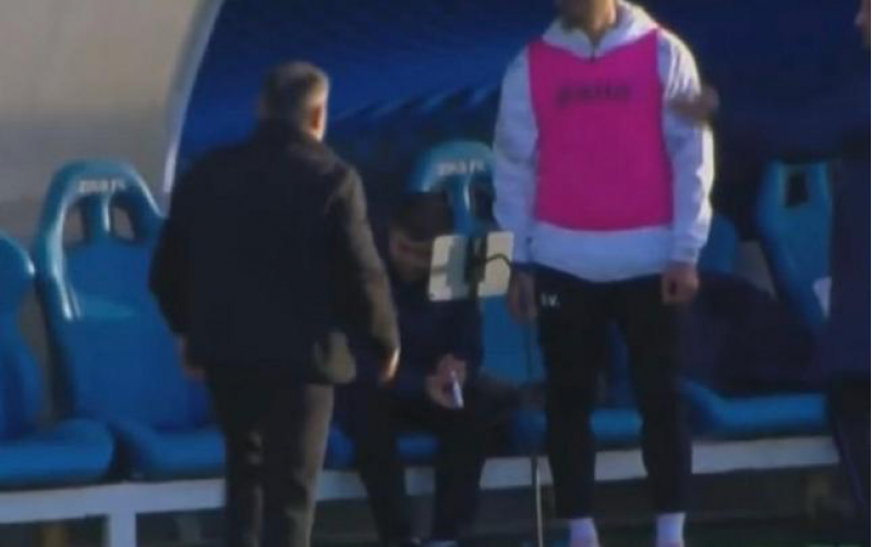 bu-defe-plansheti-ayxan-abbasov-qirdi