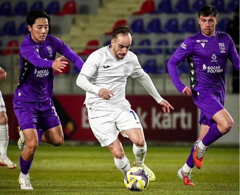 shamaxinin-futbolchusu-cezalandirildi