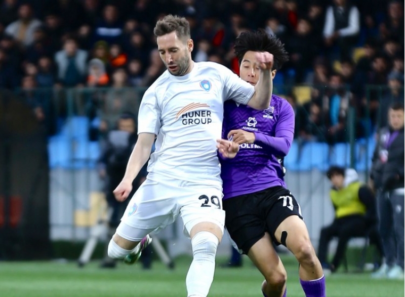 azerbaycan-futbolunda-yeni-rekord-3