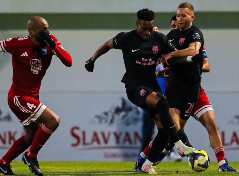 sabahin-futbolchusu-bunu-70-ci-defe-etdi