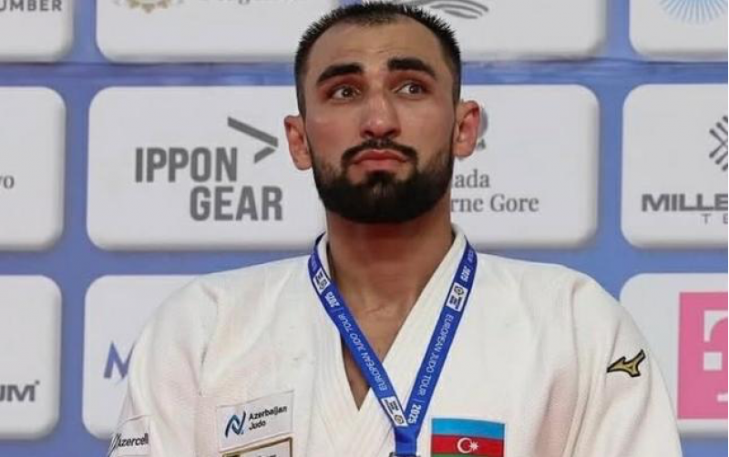 olimpiya-chempionumuz-o-qarshilashmaya-buraxilmadi