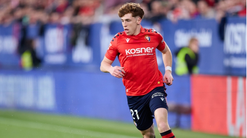 sabiq-real-madridli-barselonaya-kechidi-gundemdedir