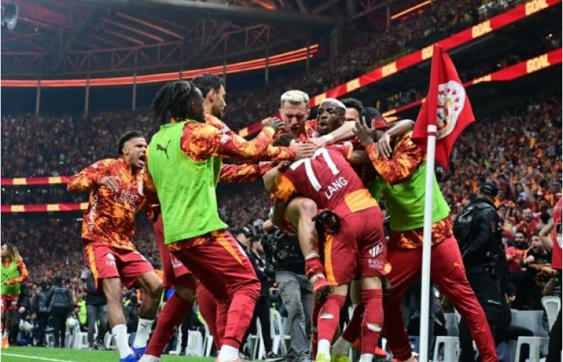 qalatasaraydan-ardicil-4-cu-umumilikde-26-ci-chempionluq