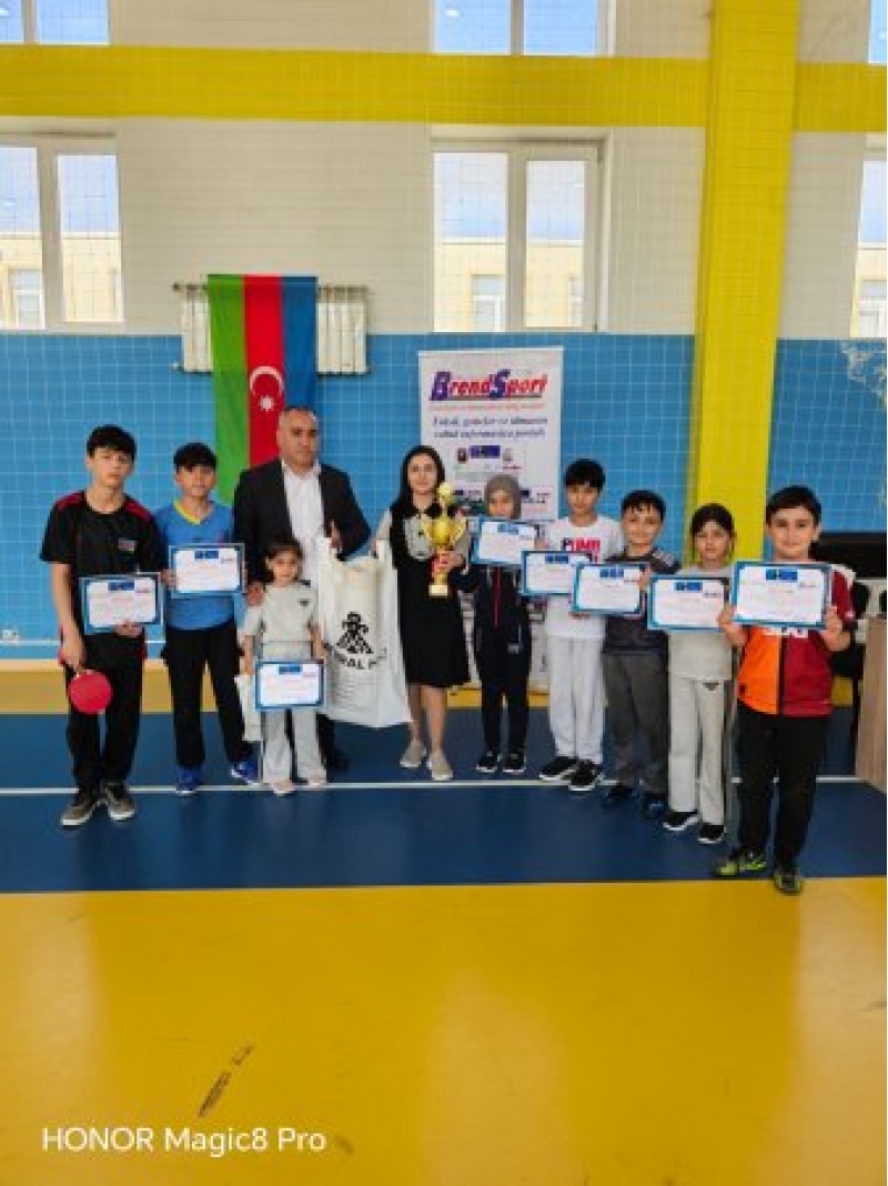 -ulu-onder-heyder-eliyevin-anadan-olmasinin-103-illiyine-hesr-olunmush-stolustu-tennis-turniri-kechirilib