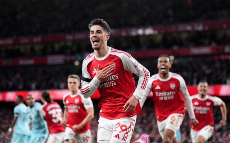 arsenaldan-vacib-qelebe