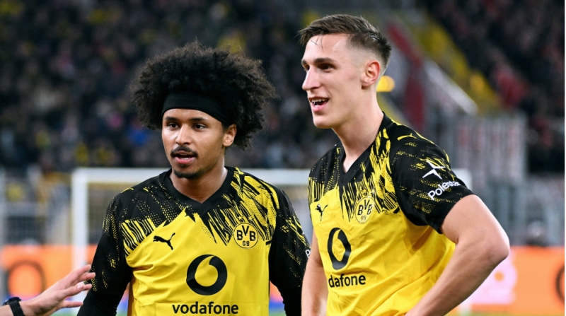 chelsi-ve-manchester-yunayted-transfer-yarishina-girib-3