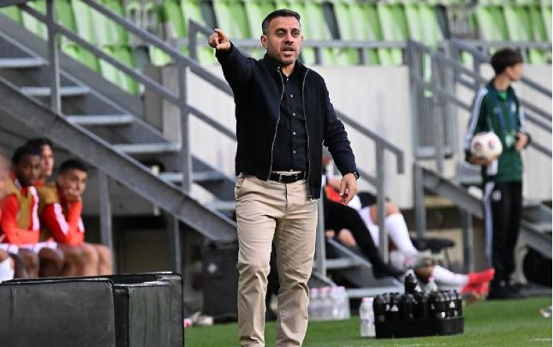 ayxan-abbasov-o-futbolchulari-milliden-kenarlashdirdi