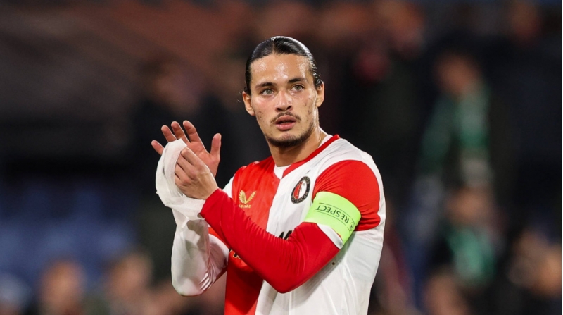 feyenoorddan-nyukasla-kechir