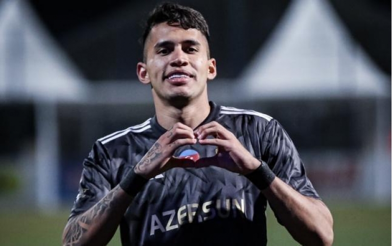 seltik-qarabagla-yeni-danishiqlara-bashladi