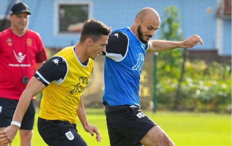 neftchi-radnichi-nish-ile-uz-uze-gelecek
