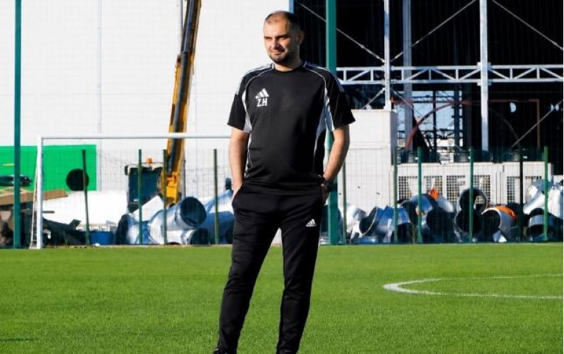 versiya-bezi-futbolchular-bizimle-cemi-4-5-meshqe-chixib-zaur-heshimov