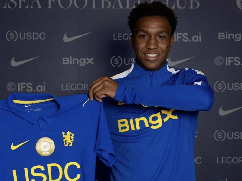 chelsi-heyetini-yeni-futbolchu-ile-guclendirib