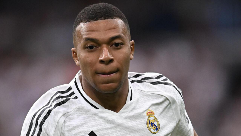kilian-mbappe-real-madridin-efsanesi-raula-chatdi