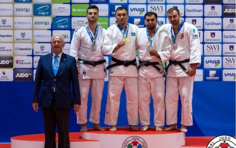 azerbaycan-cudochusu-dunya-chempionu-oldu-2