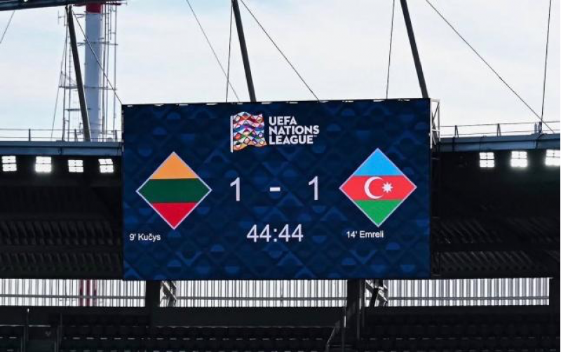 azerbaycan-millisi-litvadan-xalla-qayidir