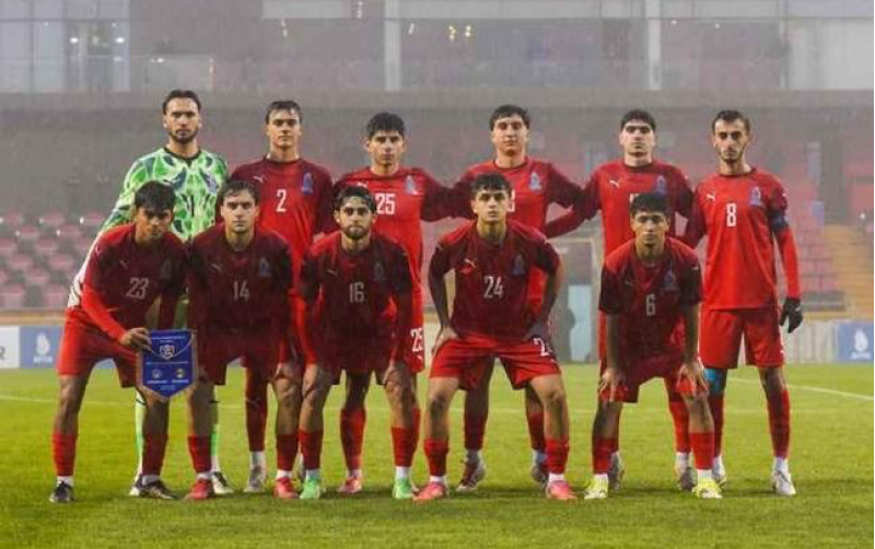 azerbaycan-millisi-moldovaya-meglub-oldu