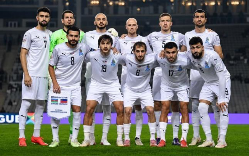 azerbaycan-millisi-litvani-qebul-edir