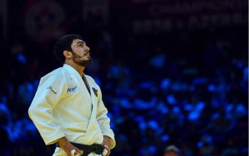 murad-fetiyev-dunya-chempionatinin-yarimfinalinda