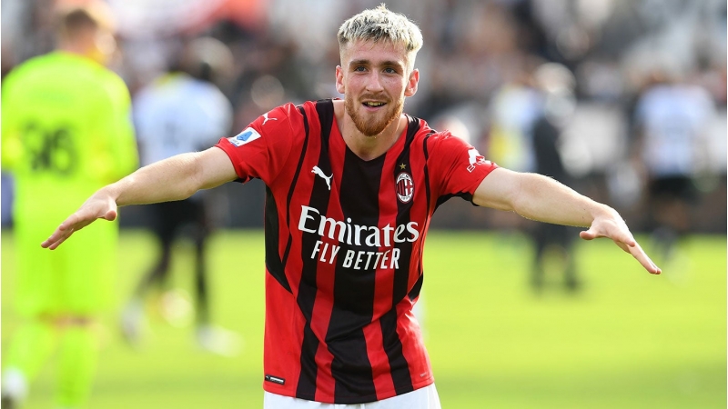 milanin-futbolchusu-emeliyyat-olundu-2