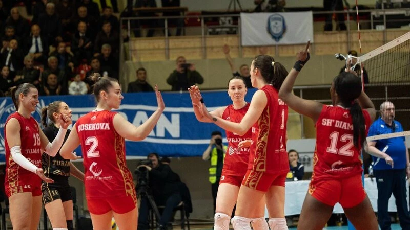 turandan-chempionlar-liqasinda-tarixi-qelebe