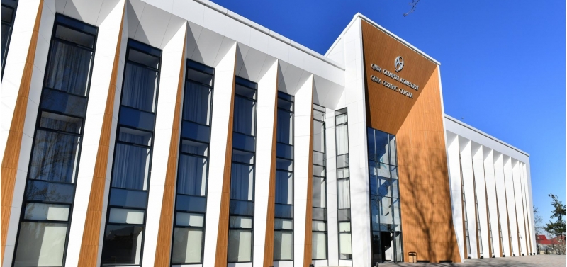 olimpiya-idman-kompleksinin-direktoru-hebs-edilib