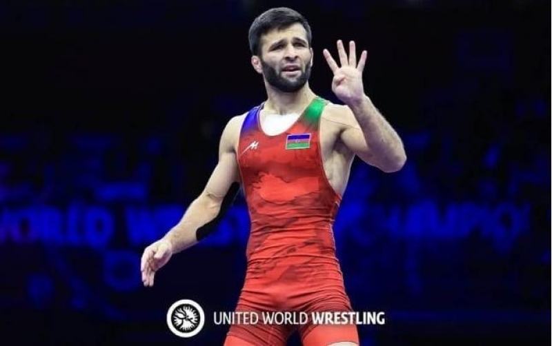 azerbaycanin-iki-guleshchisi-dunya-chempionatinin-finalinda