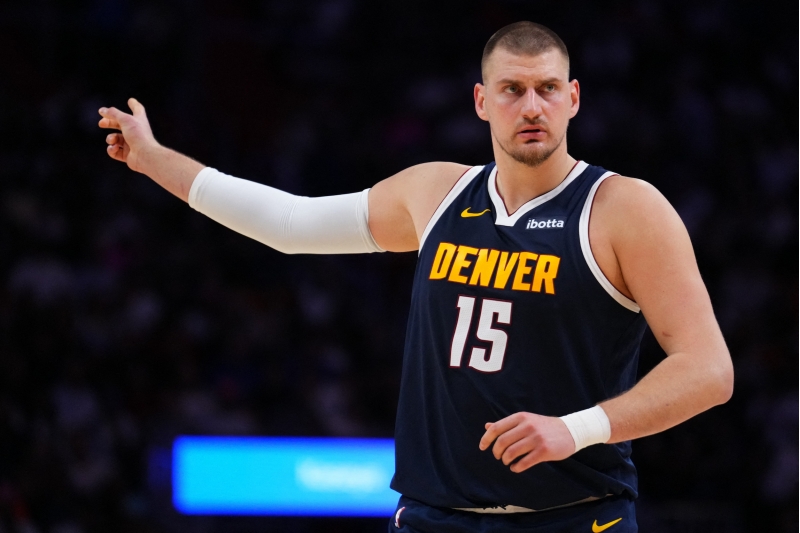 nikola-yokich-nba-tarixinde-ikinci-oldu
