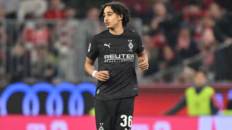 bavariya-ve-borussiya-transfer-yarishina-girib