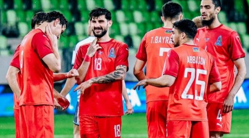Milliyə 30 futbolçu çağırıldı